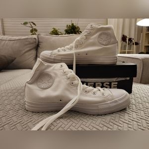 Converse Chuck Taylor Monochrome White
